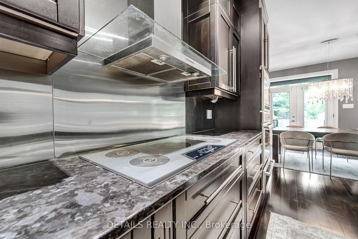 Photo 18 at 71 Eleanor Drive, Nepean (City View/Skyline/Fisher Heights/Parkwood Hills), Ottawa