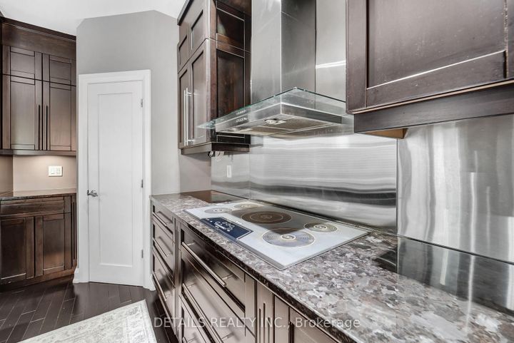 Photo 21 at 71 Eleanor Drive, Nepean (City View/Skyline/Fisher Heights/Parkwood Hills), Ottawa