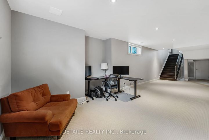 Photo 37 at 71 Eleanor Drive, Nepean (City View/Skyline/Fisher Heights/Parkwood Hills), Ottawa