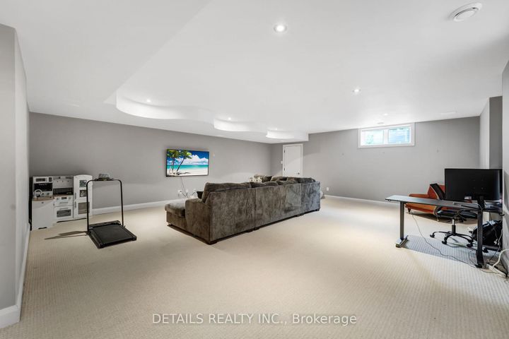 Photo 38 at 71 Eleanor Drive, Nepean (City View/Skyline/Fisher Heights/Parkwood Hills), Ottawa