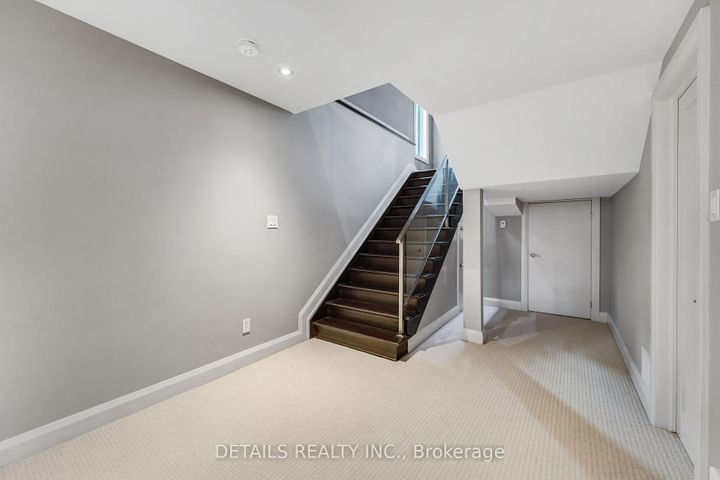 Photo 39 at 71 Eleanor Drive, Nepean (City View/Skyline/Fisher Heights/Parkwood Hills), Ottawa