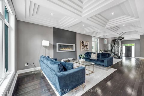 Photo 8 at 71 Eleanor Drive, Nepean (City View/Skyline/Fisher Heights/Parkwood Hills), Ottawa