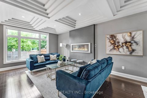 Photo 10 at 71 Eleanor Drive, Nepean (City View/Skyline/Fisher Heights/Parkwood Hills), Ottawa