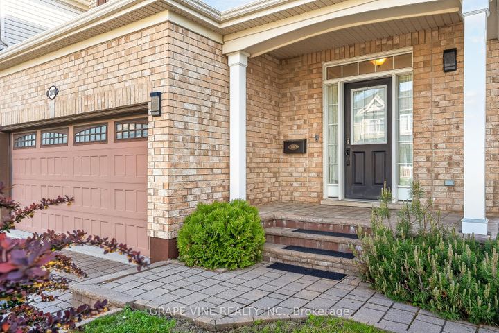 Photo 2 at 3009 FRESHWATER Way, Nepean (Half Moon Bay), Ottawa