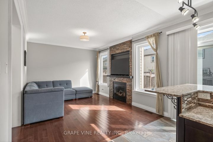 Photo 6 at 3009 FRESHWATER Way, Nepean (Half Moon Bay), Ottawa