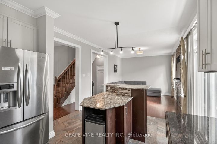 Photo 13 at 3009 FRESHWATER Way, Nepean (Half Moon Bay), Ottawa