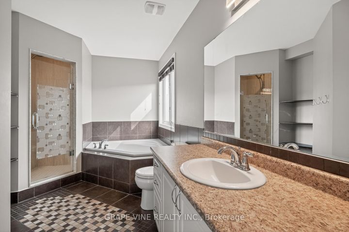 Photo 18 at 3009 FRESHWATER Way, Nepean (Half Moon Bay), Ottawa