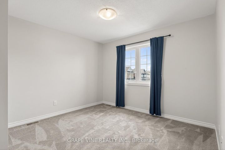 Photo 22 at 3009 FRESHWATER Way, Nepean (Half Moon Bay), Ottawa