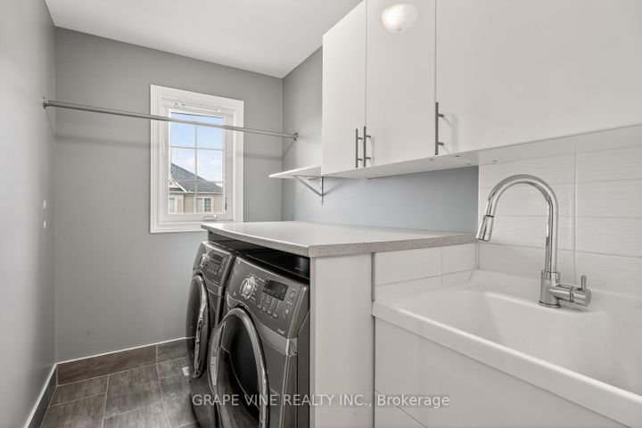 Photo 24 at 3009 FRESHWATER Way, Nepean (Half Moon Bay), Ottawa