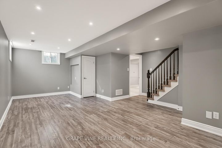 Photo 27 at 3009 FRESHWATER Way, Nepean (Half Moon Bay), Ottawa