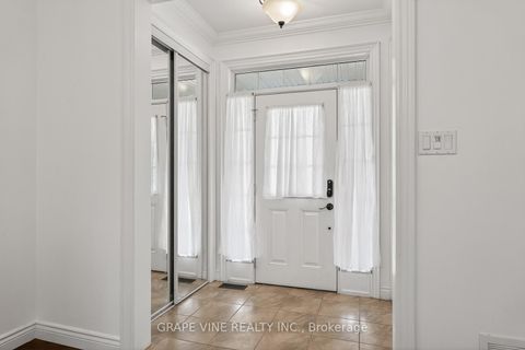 Photo 3 at 3009 FRESHWATER Way, Nepean (Half Moon Bay), Ottawa
