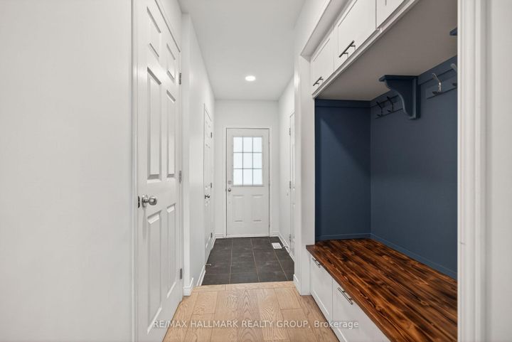 Photo 3 at 115 Cedardown Private, Nepean (Stonebridge), Ottawa