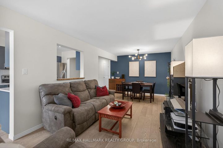 Photo 15 at 115 Cedardown Private, Nepean (Stonebridge), Ottawa