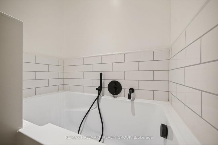 Photo 24 at 115 Cedardown Private, Nepean (Stonebridge), Ottawa