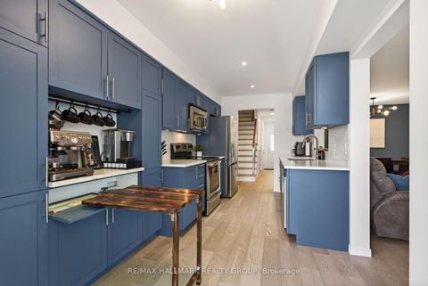 Photo 18 at 115 Cedardown Private, Nepean (Stonebridge), Ottawa