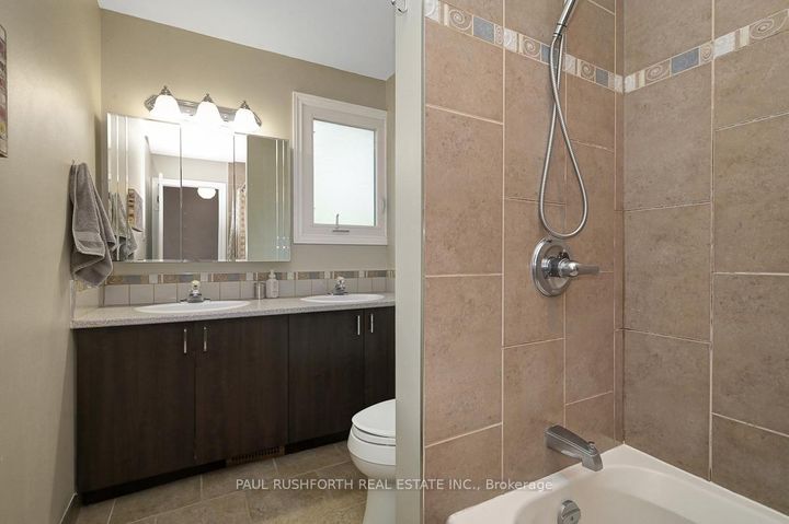 Photo 24 at 10 Cosburn Avenue, Nepean (Arlington Woods), Ottawa
