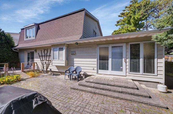 Photo 32 at 10 Cosburn Avenue, Nepean (Arlington Woods), Ottawa