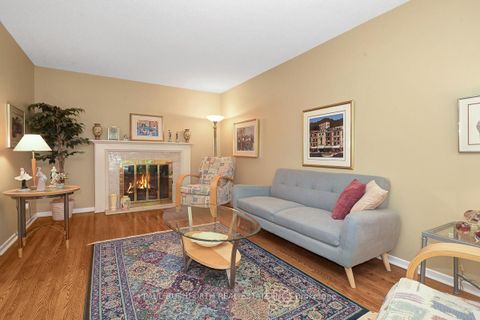 Photo 5 at 10 Cosburn Avenue, Nepean (Arlington Woods), Ottawa