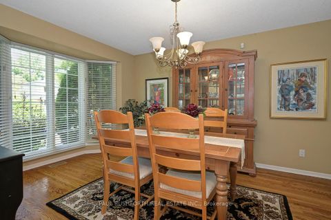 Photo 6 at 10 Cosburn Avenue, Nepean (Arlington Woods), Ottawa