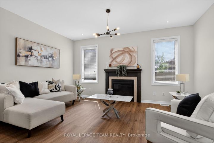 Photo 9 at 925 Whimbrel Way, Nepean (Half Moon Bay), Ottawa
