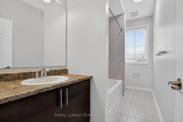 Photo 25 at 925 Whimbrel Way, Nepean (Half Moon Bay), Ottawa