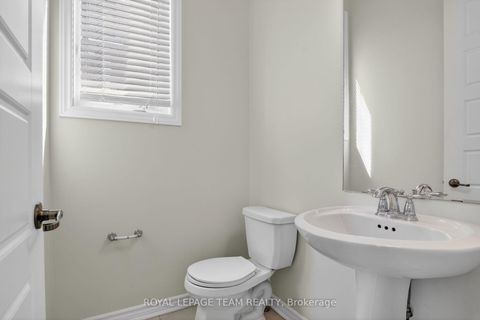 Photo 4 at 925 Whimbrel Way, Nepean (Half Moon Bay), Ottawa