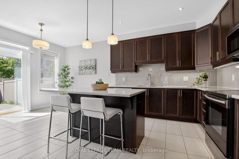 Photo 18 at 925 Whimbrel Way, Nepean (Half Moon Bay), Ottawa