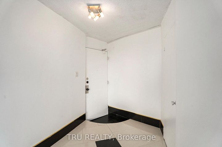 Photo 2 at 2502 - 1380 Prince Of Wales Drive, Nepean (Carleton Square), Ottawa