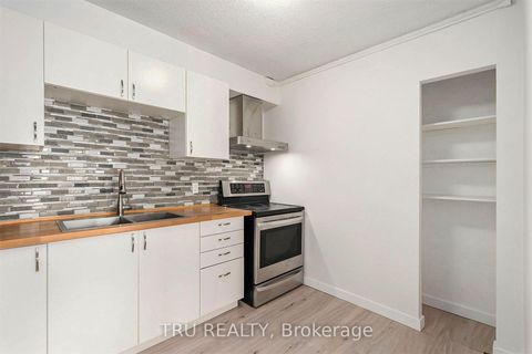 Photo 10 at 2502 - 1380 Prince Of Wales Drive, Nepean (Carleton Square), Ottawa