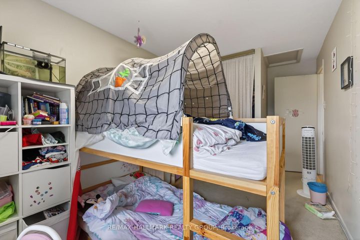Photo 21 at 52 Thistledown Court, Nepean (Pheasant Run), Ottawa