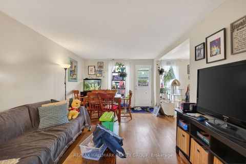 Photo 15 at 52 Thistledown Court, Nepean (Pheasant Run), Ottawa