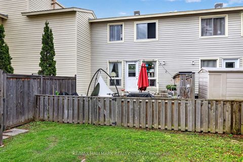Photo 36 at 52 Thistledown Court, Nepean (Pheasant Run), Ottawa
