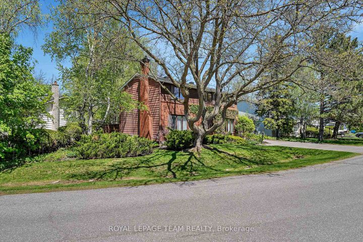 Photo 4 at 60 Horner Drive, Nepean (Lakeview Park), Ottawa