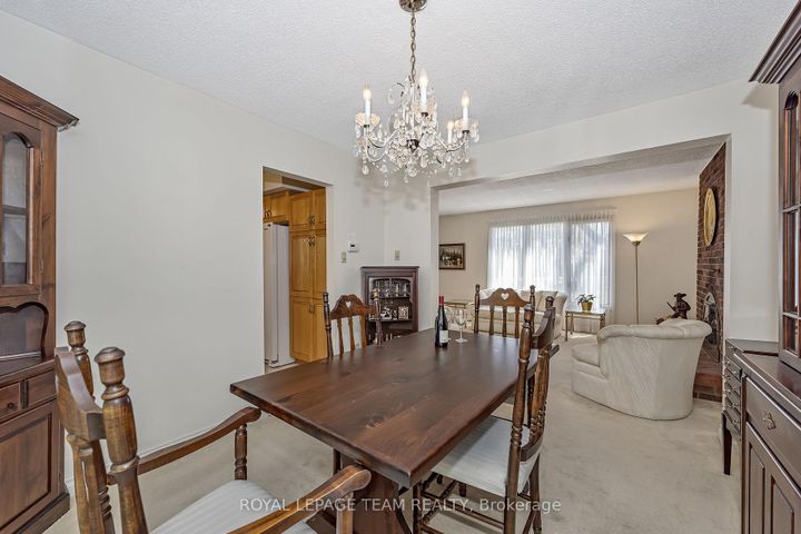 Photo 10 at 60 Horner Drive, Nepean (Lakeview Park), Ottawa