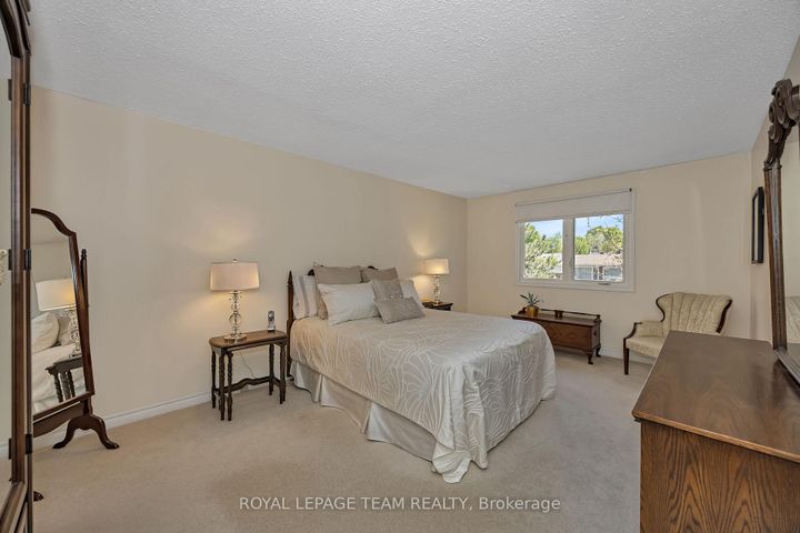 Photo 22 at 60 Horner Drive, Nepean (Lakeview Park), Ottawa