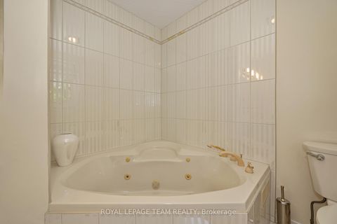 Photo 27 at 60 Horner Drive, Nepean (Lakeview Park), Ottawa