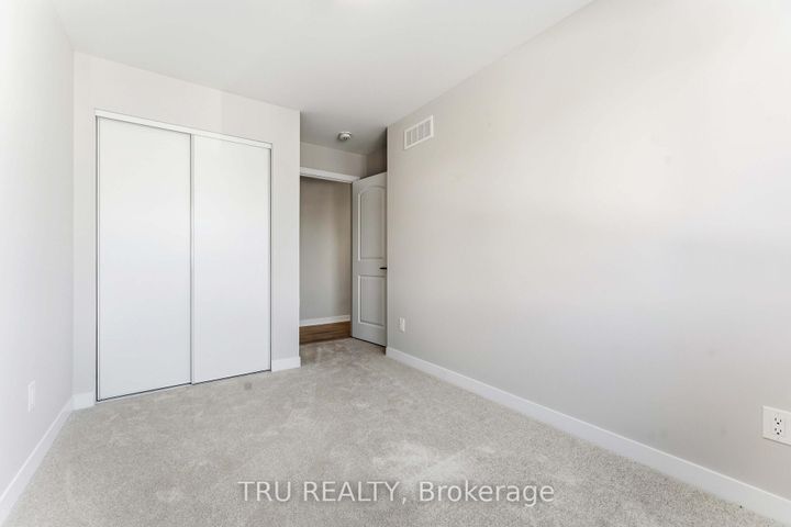 Photo 34 at 706 Expansion Road, Nepean (Half Moon Bay), Ottawa