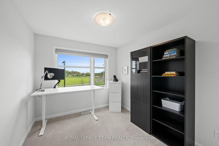 Photo 27 at 45 Finglas Court N, Nepean (Half Moon Bay), Ottawa