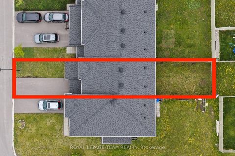 Photo 37 at 45 Finglas Court N, Nepean (Half Moon Bay), Ottawa