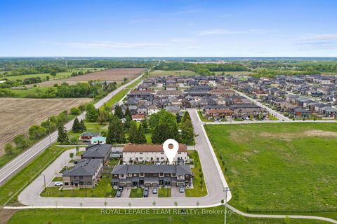 Photo 39 at 45 Finglas Court N, Nepean (Half Moon Bay), Ottawa