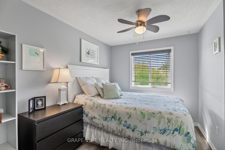 Photo 27 at 66 Daventry Crescent, Nepean (Longfields), Ottawa