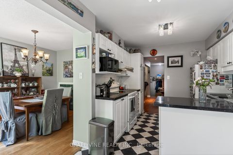 Photo 20 at 66 Daventry Crescent, Nepean (Longfields), Ottawa