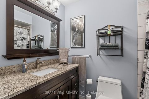 Photo 31 at 66 Daventry Crescent, Nepean (Longfields), Ottawa