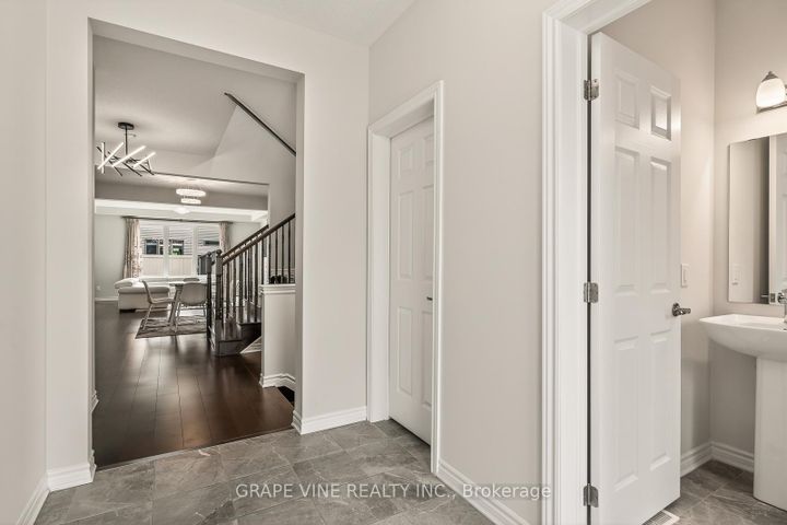 Photo 4 at 414 Aphelion Crescent, Nepean (Half Moon Bay), Ottawa