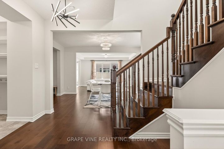 Photo 6 at 414 Aphelion Crescent, Nepean (Half Moon Bay), Ottawa