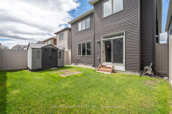 Photo 37 at 414 Aphelion Crescent, Nepean (Half Moon Bay), Ottawa
