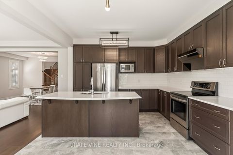 Photo 20 at 414 Aphelion Crescent, Nepean (Half Moon Bay), Ottawa
