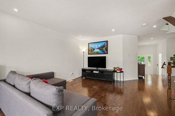 Photo 7 at 267 Garrity Crescent, Nepean (Strandherd), Ottawa