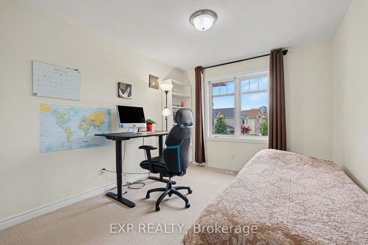 Photo 15 at 267 Garrity Crescent, Nepean (Strandherd), Ottawa