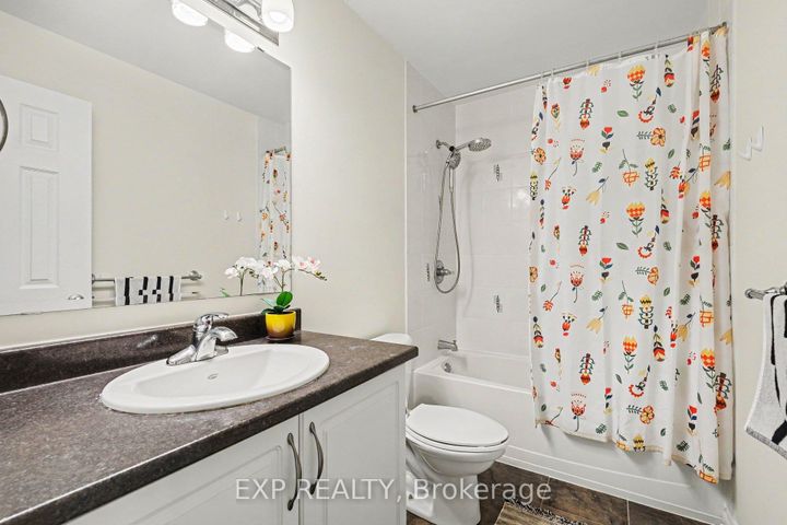 Photo 23 at 267 Garrity Crescent, Nepean (Strandherd), Ottawa